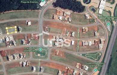 Imagem: O terreno possui 418m² de Área e está localizado em Jardins