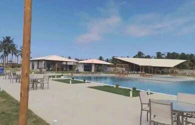 Imagem: O terreno possui 270m² de Área e está localizado em Barra