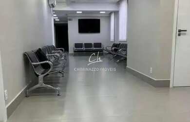 Imagem: O depósito possui 384m² de Área e está localizado em Centro