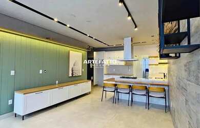 Imagem: O apartamento possui 2 Dormitórios, 2 Banheiros, 2 Vagas na