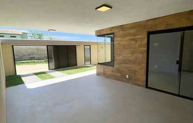 Imagem: A casa possui 2 Dormitórios, 3 Banheiros, 140m² de Área e