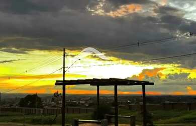 Imagem: O terreno possui 300m² de Área e está localizado em Jardim