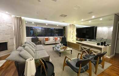 Imagem: O apartamento possui 3 Dormitórios, 3 Banheiros, 3 Vagas na