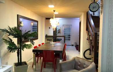 Imagem 8: Sobrado para venda tem 82 metros quadrados com 2 quartos em Centro - Garopaba - SC