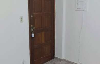 Imagem: O apartamento possui 2 Dormitórios, 1 Banheiro, 10m² de Área