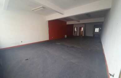 Imagem: O depósito possui 70m² de Área e está localizado em Santa