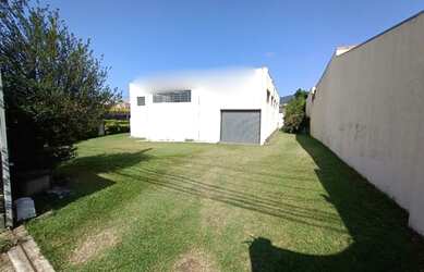 Imagem: O depósito possui 422m² de Área e está localizado em Vila