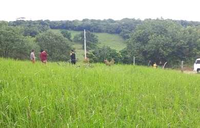 Imagem: O terreno possui 638m² de Área e está localizado em Cordeirinho