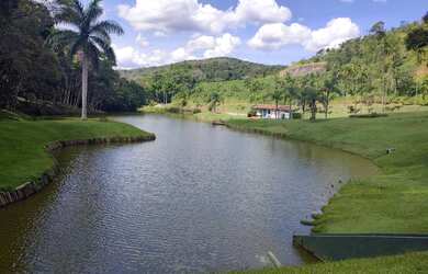 Imagem: O terreno possui 6742m² de Área e está localizado em Pedro