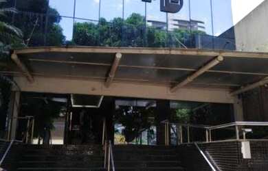 Imagem: O depósito possui 1 Vaga na garagem, 30m² de Área e está