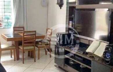 Imagem: A casa possui 3 Dormitórios, 1 Banheiro, 2 Vagas na garagem