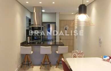 Imagem: O apartamento possui 3 Dormitórios, 2 Banheiros, 2 Vagas na