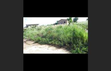 Imagem: O terreno possui 300m² de Área e está localizado em Santa