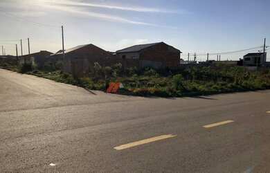 Imagem: O terreno possui 120m² de Área e está localizado em Nações