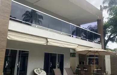 Imagem 2: Casa de condomínio para venda possui 220 metros quadrados com 4 quartos