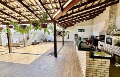 Imagem 12: Casa de Alto Padrão no Condomínio Gran Ville, Região dos Lagos(Grande Colorado