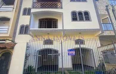 Imagem: O apartamento possui 3 Dormitórios, 1 Banheiro, 1 Vaga na garagem