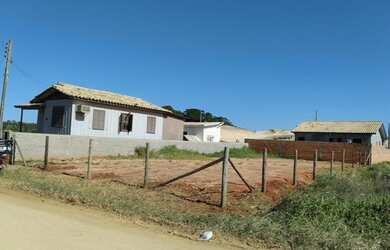 Imagem: O terreno possui 360m² de Área e está localizado em Centro