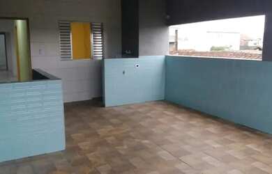 Imagem: A casa em condomínio possui 2 Dormitórios, 1 Banheiro e 100m²