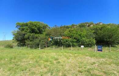 Imagem: O terreno possui 3.200m² de Área e está localizado em Km