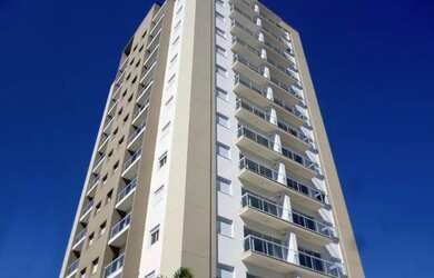 Imagem: O apartamento possui 2 Dormitórios, 1 Banheiro, 2 Vagas na