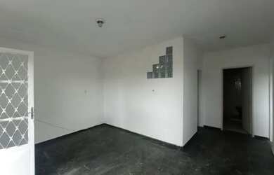 Imagem: A casa possui 2 Dormitórios, 1 Banheiro e 70m² de Área e