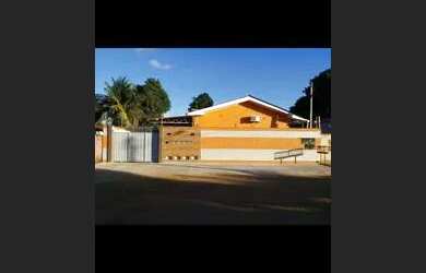 Imagem: O apartamento possui 2 Dormitórios e está localizado em Liberdade