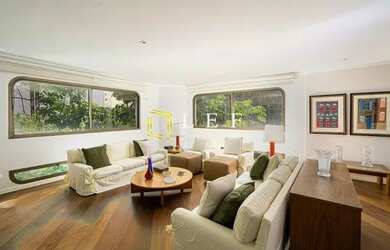 Imagem 6: Apartamento Alto Padrão. 250m² de Área, 3 Vagas na garageme4 Dormitórios