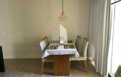 Imagem: O apartamento possui 3 Dormitórios, 2 Banheiros, 1 Vaga na