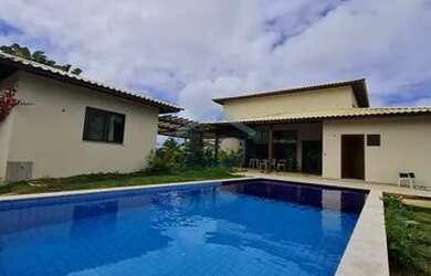 Imagem: A casa possui 4 Dormitórios, 4 Banheiros, 315m² de Área e