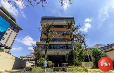 Imagem: O depósito possui 1.326m² de Área, Imóvel novo e está