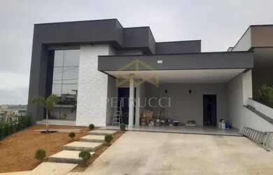 Imagem: A casa em condomínio possui 3 Dormitórios, 5 Banheiros, 4