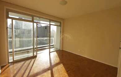 Imagem: O apartamento possui 2 Dormitórios, 2 Banheiros, 82m² de Área