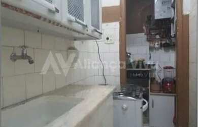 Imagem: A kitnet possui 1 Dormitório, 1 Banheiro, 40m² de Área e