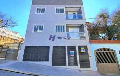 Imagem: A casa em condomínio possui 1 Dormitório, 1 Banheiro, 40m²