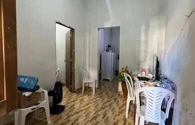 Imagem: A casa possui 2 Dormitórios, 2 Banheiros e 55m² de Área e