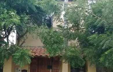 Imagem: A casa possui 2 Dormitórios, 1 Banheiro e 70m² de Área e