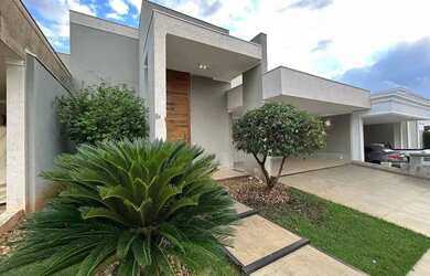 Imagem 2: Imóvel para aluguel com 218 metros quadrados com 3 quartos