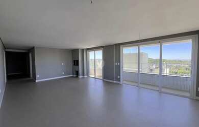 Imagem 2: Apartamento de 3 dormitórios à venda, localizado na parte mais alta...