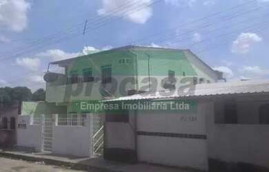 Imagem: A casa possui 5 Dormitórios, 1 Banheiro e 220m² de Área e