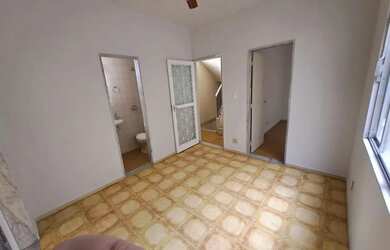 Imagem 4: Imóvel para aluguel tem 45 metros quadrados com 2 quartos em Vila Valqueire...