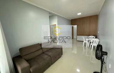 Imagem: A casa possui 3 Dormitórios, 4 Banheiros, 2 Vagas na garagem