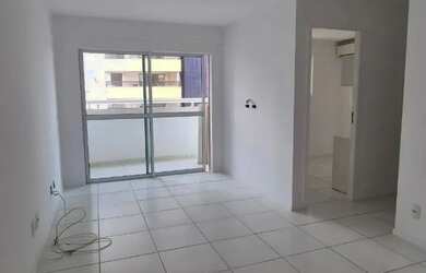 Imagem: O apartamento possui 2 Dormitórios, 2 Banheiros, 2 Vagas na