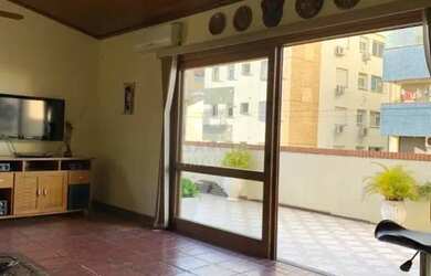 Imagem: O apartamento na cobertura possui 3 Dormitórios, 1 Banheiro