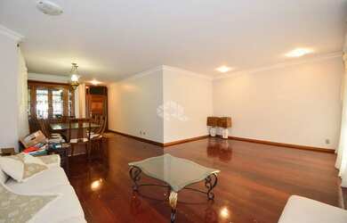 Imagem: O apartamento possui 4 Dormitórios, 5 Banheiros, 2 Vagas na