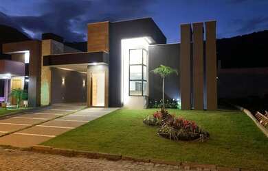 Imagem: A casa em condomínio possui 3 Dormitórios, 2 Banheiros, 2