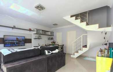 Imagem: A casa possui 3 Dormitórios, 4 Banheiros, 4 Vagas na garagem