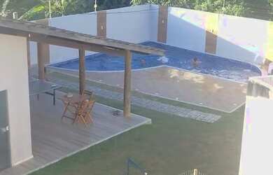 Imagem: A casa em condomínio à venda possui 2 Dormitórios, 3 Banheiros