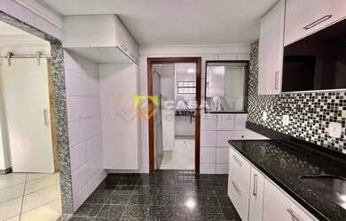 Imagem 8: LNC-Casa espaçosa em Jardim Camburi, perfeita para quem busca conforto...