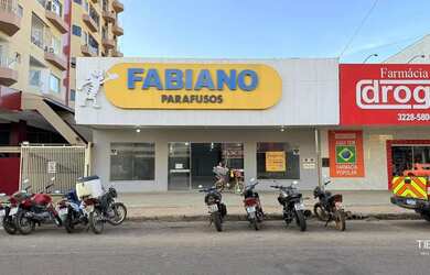 Imagem: O depósito possui 777m² de Área e está localizado em Plano